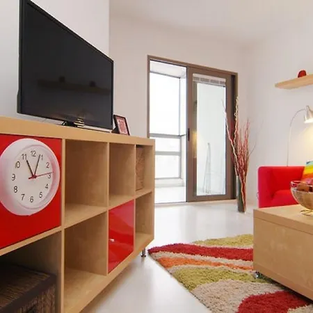Panoramic View-studio In *